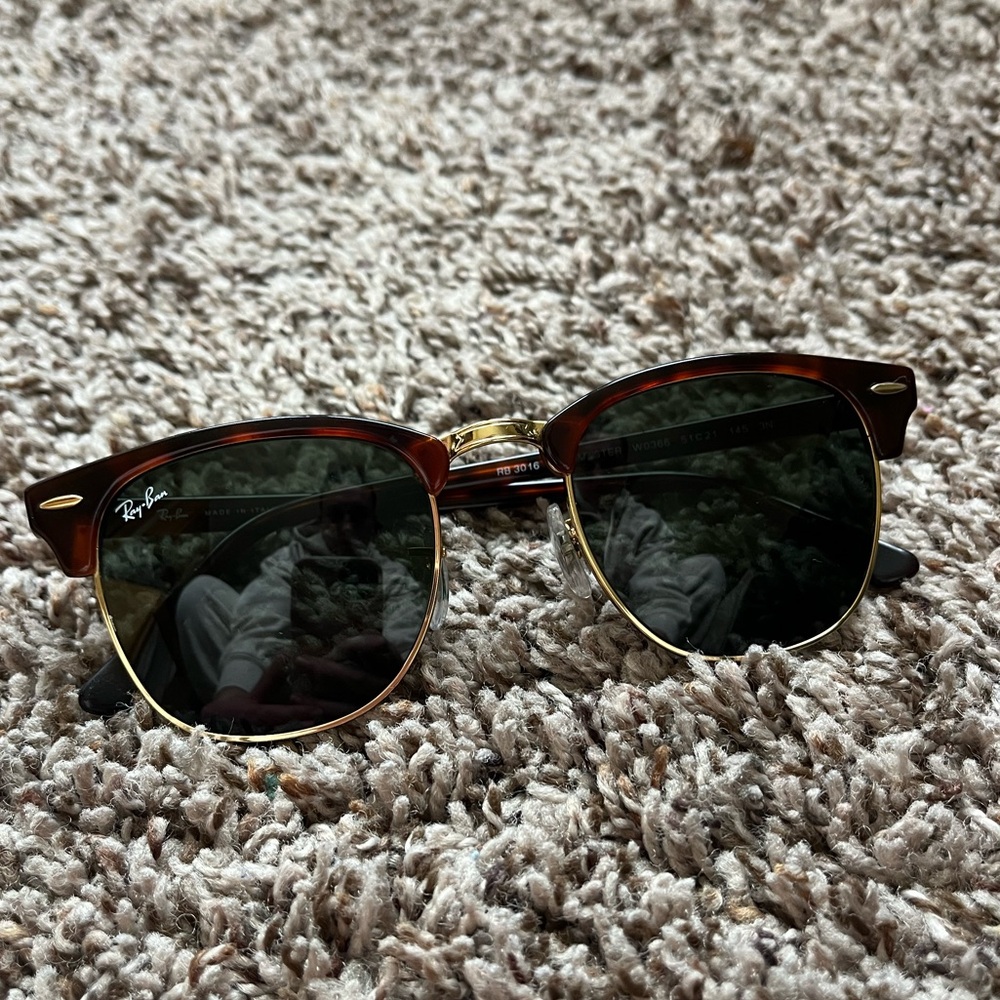 Ray-Ban New Clubmaster Sunglasses Width 51 Bridge Width 21 Temple Length 145
